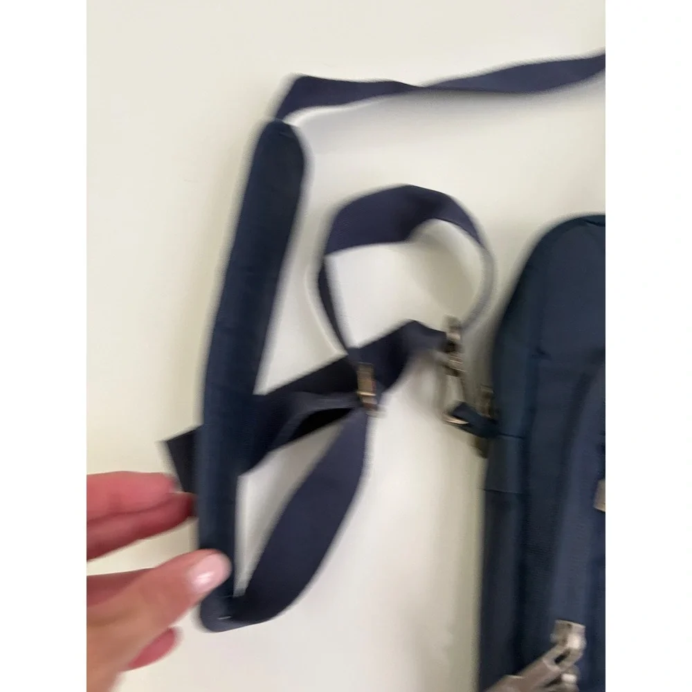 Tucano Work Out Vertical Slim Messenger Bag Navy Blue Nylon Tablet Laptop Case